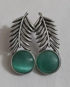 DazzleDots Brass Earring