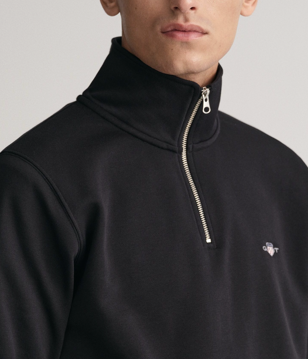 GANT Black Colour Regular-Fit Half Zip Sweatshirt